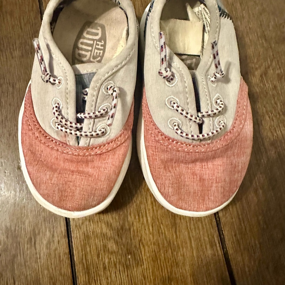 Hey Dude Kids Two-Tone Pink and Beige Walker Shoes